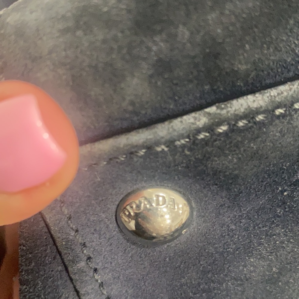 PRADA PURSE - Picture 10 of 10
